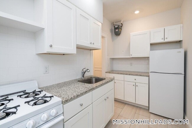 49 Worthington St, Unit 24 in Boston, MA - Building Photo - Building Photo