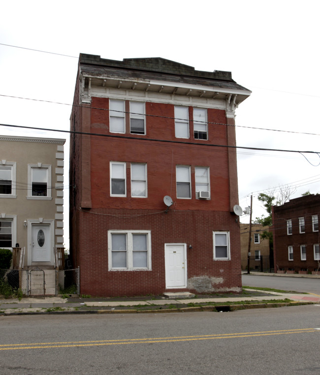 601 Magnolia Ave in Elizabeth, NJ - Building Photo - Building Photo