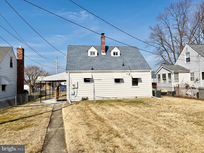 property at 2917 Wells Ave