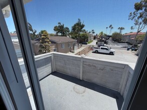 273 Alvarado St in Chula Vista, CA - Building Photo - Building Photo