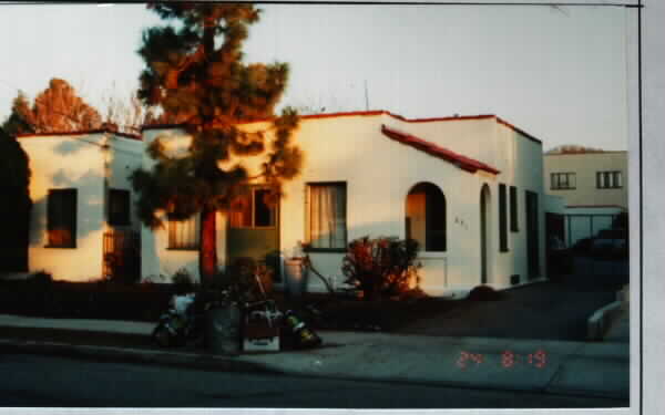 625-631 Raleigh St in Glendale, CA - Building Photo