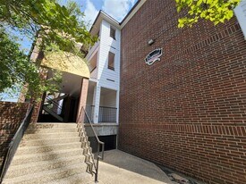 501 W 26th St in Austin, TX - Building Photo