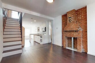 1711 Latrobe St in Baltimore, MD - Foto de edificio - Building Photo