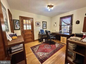 1700 N Stafford St in Arlington, VA - Building Photo - Building Photo