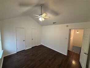 801 Bluebonnet Dr in Keller, TX - Building Photo - Building Photo