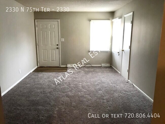 2330 N 75th Terrace-Unit -2330 in Kansas City, KS - Building Photo - Building Photo