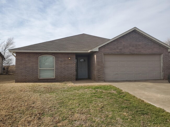 918 Valley View Rd in Enid, OK - Building Photo - Building Photo