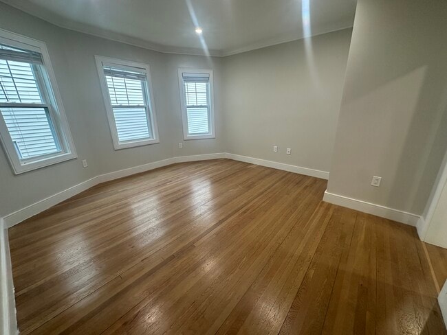 44 Iffley Rd, Unit 3