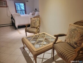 40 Prayer Spring Rd in Stratford, CT - Building Photo - Building Photo