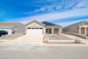 14805 Jack White Ave in El Paso, TX - Building Photo