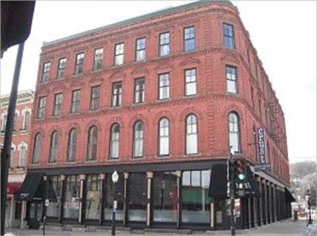 Cooper Wagon Works Apartments