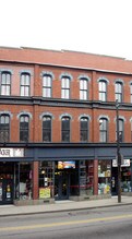 1321 E Carson St in Pittsburgh, PA - Building Photo - Building Photo