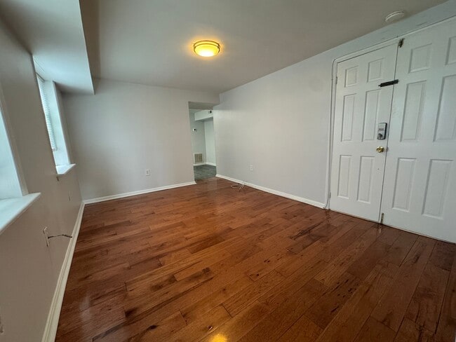 property at 934 New Market St
