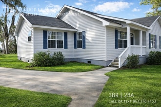 1512 Lucille Pl in Port Royal, SC - Building Photo - Building Photo