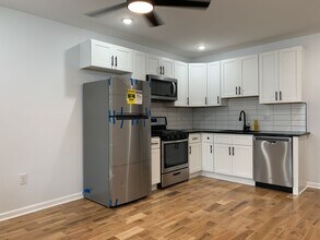 431 S 56th St in Philadelphia, PA - Building Photo - Building Photo