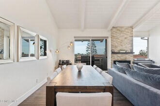 28258 Rey De Copas Ln in Malibu, CA - Building Photo - Building Photo
