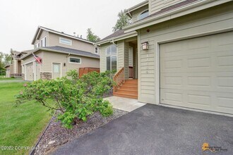 17664 Shasta Cir in Anchorage, AK - Building Photo - Building Photo