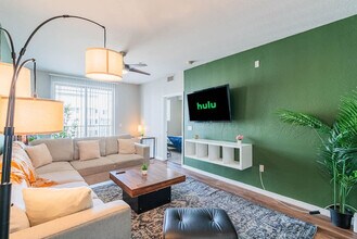 1275 E University Dr, Unit SI ID1462581P in Tempe, AZ - Foto de edificio - Building Photo