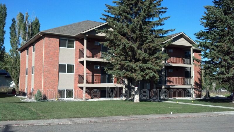 807 W Villard St in Bozeman, MT - Foto de edificio