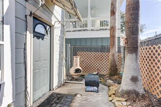 1206 17th St-Unit -B in Galveston, TX - Building Photo - Building Photo