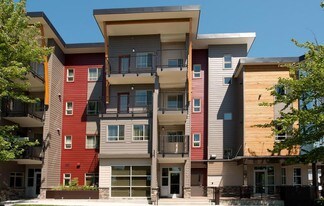 The Pearl in Eugene, OR - Building Photo