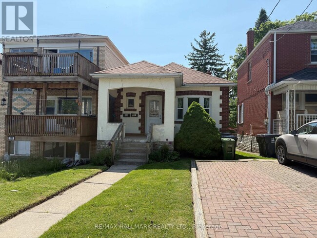 property at 152 Alameda Ave