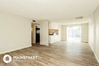 3769 E Surrey Ave in Phoenix, AZ - Building Photo - Building Photo