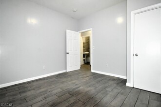482 S 17th St in Newark, NJ - Building Photo - Building Photo