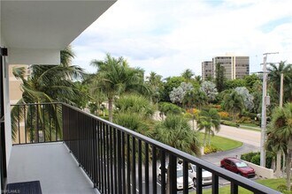 25840 Hickory Blvd-Unit -403 in Bonita Springs, FL - Building Photo - Building Photo
