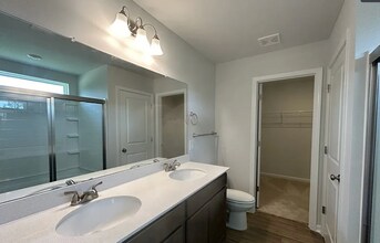 131 Freesia Dr in Springfield, GA - Building Photo - Building Photo