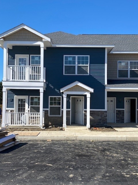 Riley Brook Apartments in Hamburg, NY - Foto de edificio - Building Photo