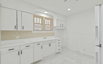 8937 Edna St in St. Louis, MO - Building Photo