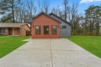 1715 Meridian Ct photo'