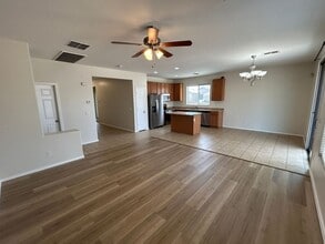 10042 W Illini St in Tolleson, AZ - Building Photo - Building Photo