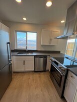 2313 E 9th St in The Dalles, OR - Building Photo