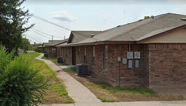 900 Harmon Ave in Presidio, TX - Building Photo - Building Photo
