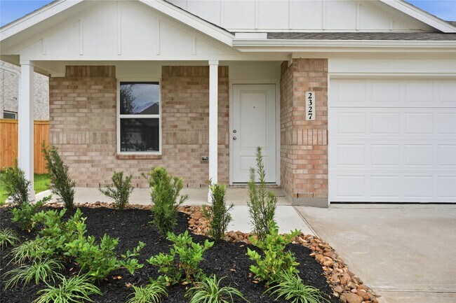 2327 Still Bend Ln in League City, TX - Foto de edificio - Building Photo