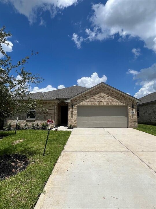 1484 Waggoner Rnch Trl in Conroe, TX - Building Photo