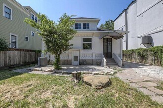 1013 E 26th St in Houston, TX - Foto de edificio - Building Photo