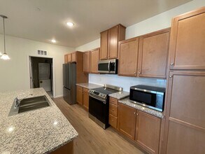 3855 Presidio Pt in Colorado Springs, CO - Building Photo - Building Photo