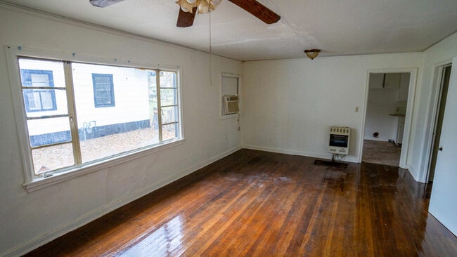 3956 Del Rosa Dr in Jackson, MS - Building Photo - Building Photo