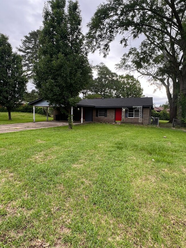 property at 8929 Rosewood Ln