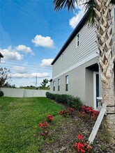 8271 Cor Pne Wy in New Port Richey, FL - Building Photo - Building Photo