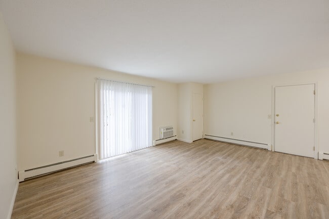 Parkway Apartments