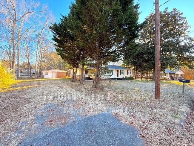 117 Trexler Ave in Mount Holly, NC - Building Photo - Building Photo
