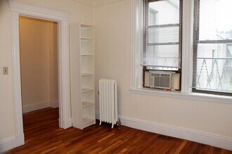 65 Park Dr, Unit 23 in Boston, MA - Building Photo - Building Photo