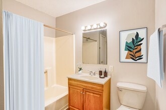 Chestnut Street Apartments in Lafayette, IN - Building Photo - Building Photo