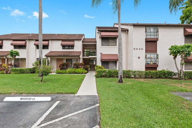 property at 5040 Rose Hill Dr