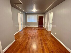 3044 NW 28th St in Oklahoma City, OK - Building Photo - Building Photo