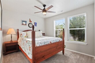 218 Cliff Swallow Ave in Caldwell, ID - Building Photo - Building Photo